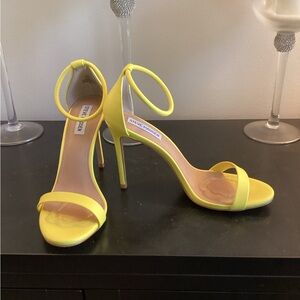 Steve Madden Yellow Stiletto Heels
